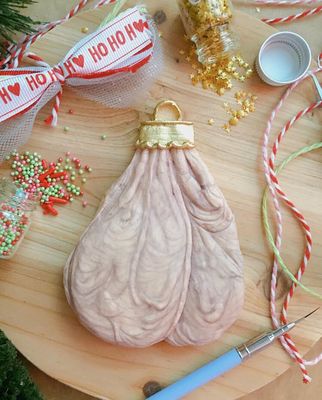 Christmas Balls-ble Royal Icing And SquishCookie Class