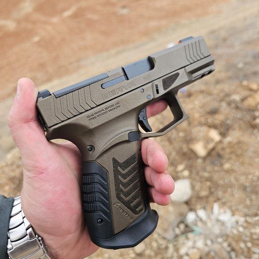 Derya 9mm DY9 Pistol 15+1  FDE
