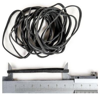 Elastic / Rubber Bands  Size 32 Black