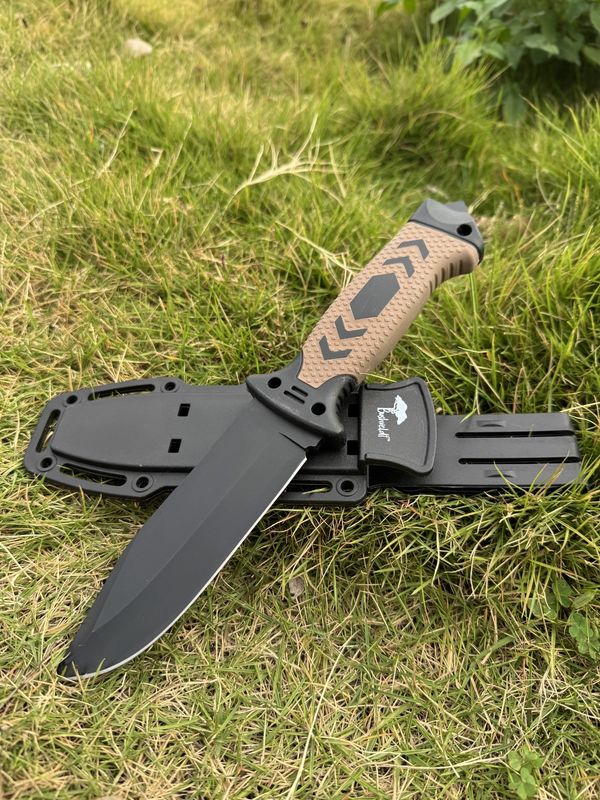 Bushveldt Fixed Blade with Sheath: Khaki