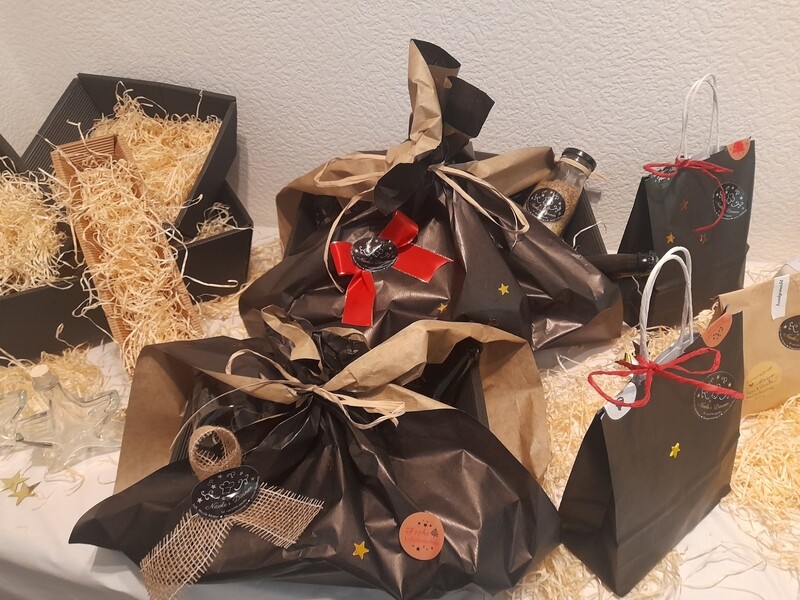 Geschenkbox/Geschenktüten