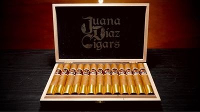 Juana Díaz Cigars Connecticut Box