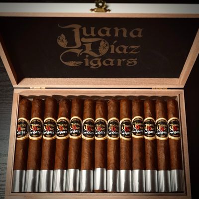 Juana Díaz Cigars Habano