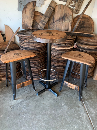Pub Set with Footrest, Stools No Back