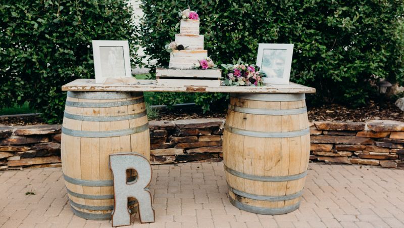 Rental - Banquet Whiskey Bar w/ 2 Barrels