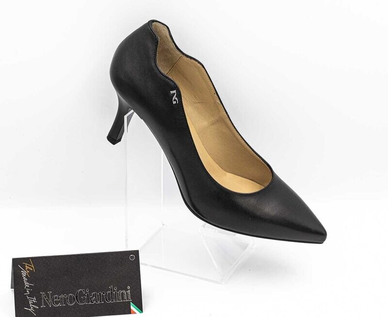 NERO GIARDINI : escarpin retro_