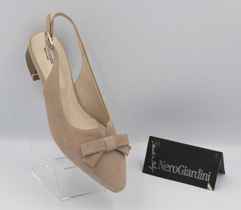 NERO GIARDINI : chaussures tendances rose _