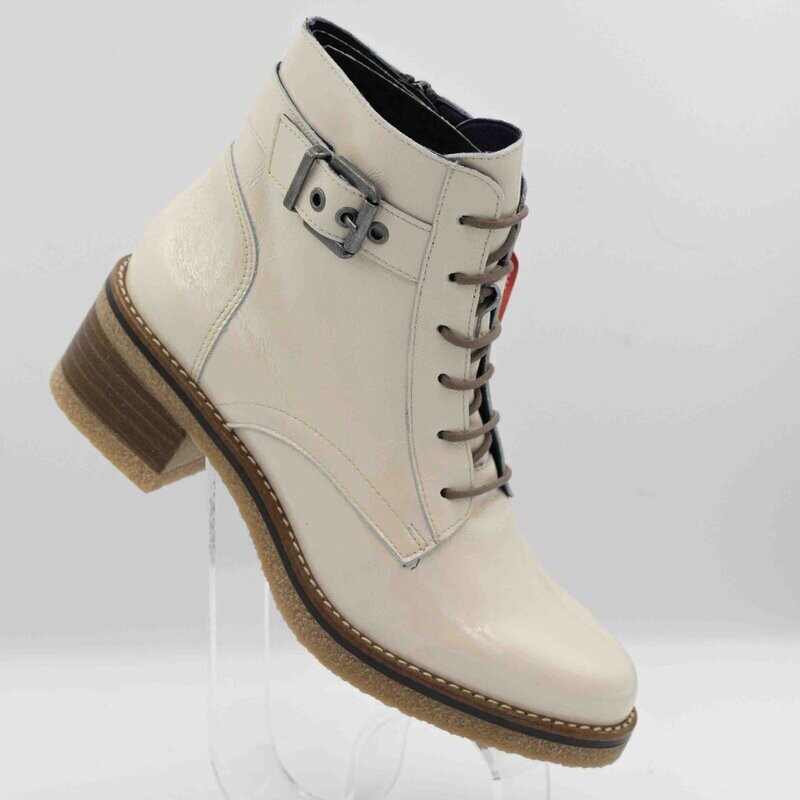 DORKING : bottines crème_ DORKING : bottines crème_