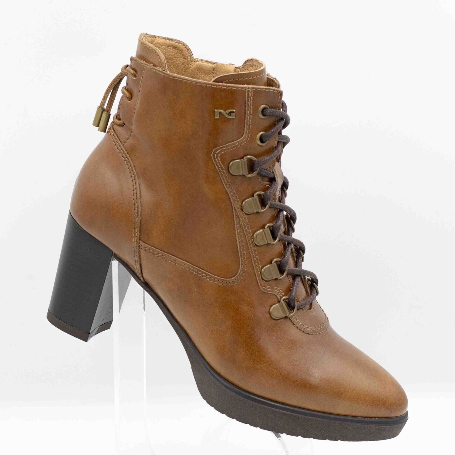 NERO GIARDINI : boots cognac_