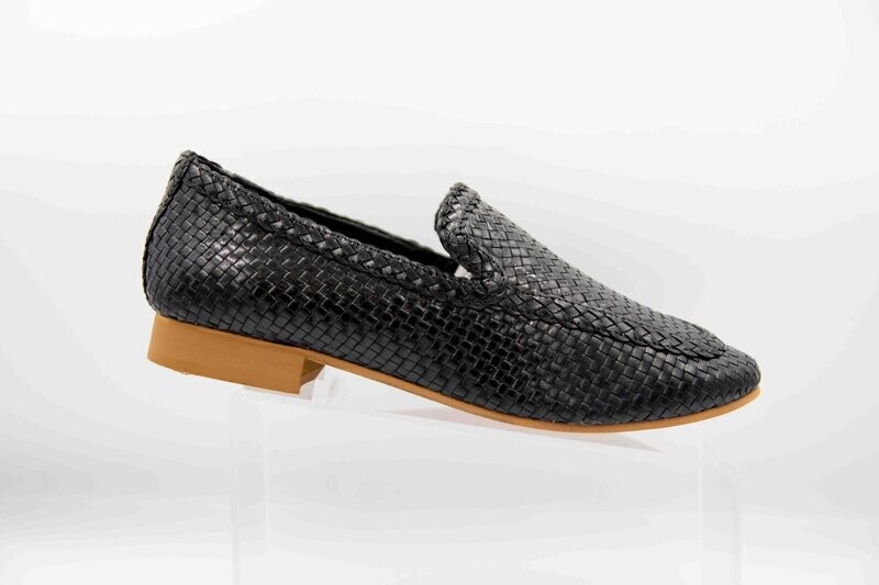 REGARDE LE CIEL : mocassins tressés noir_