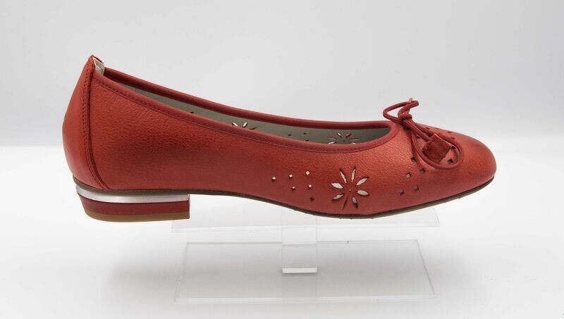DORKING : ballerine talon rouge_ DORKING : ballerine talon rouge_