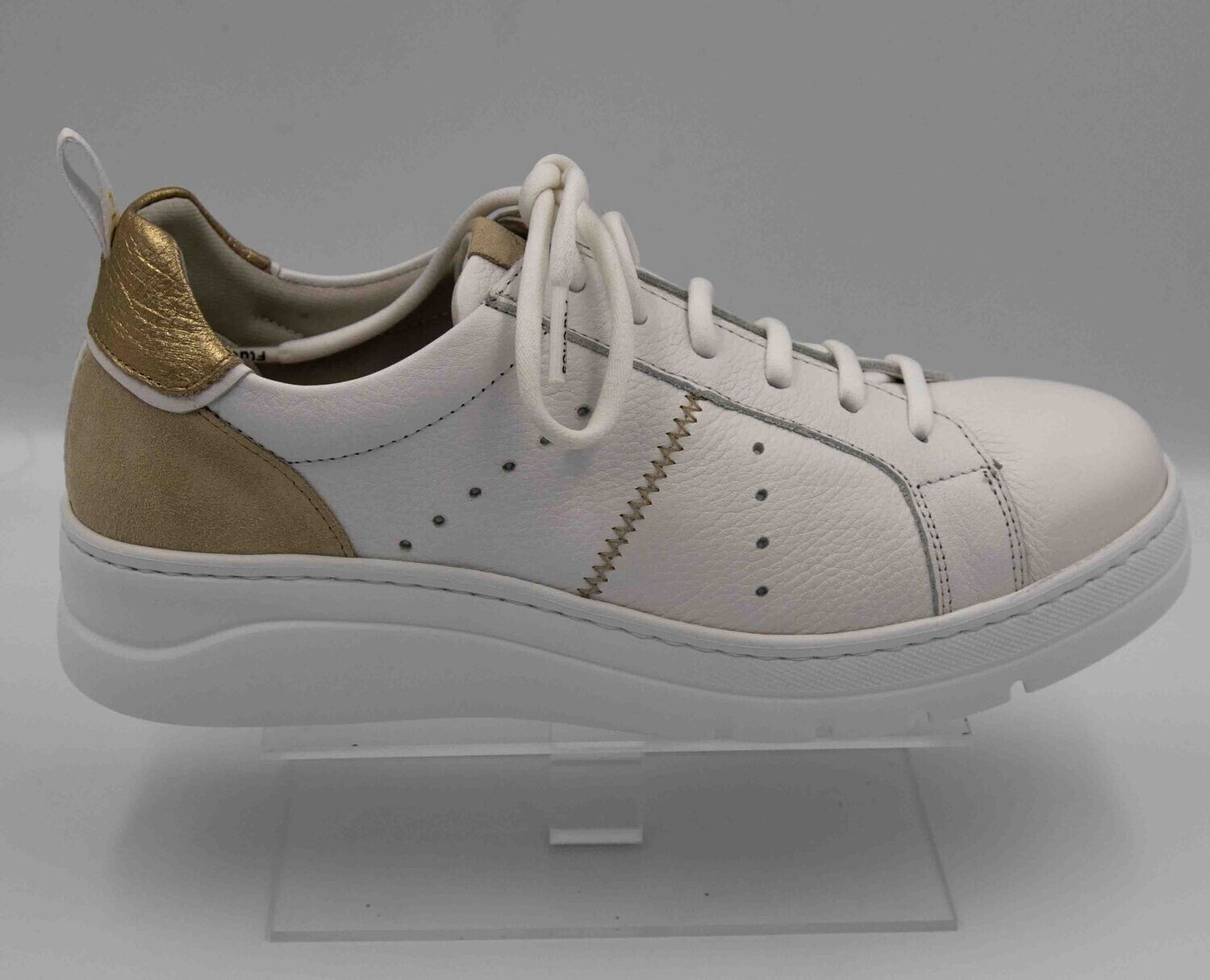 FLUCHOS : baskets blanc or_