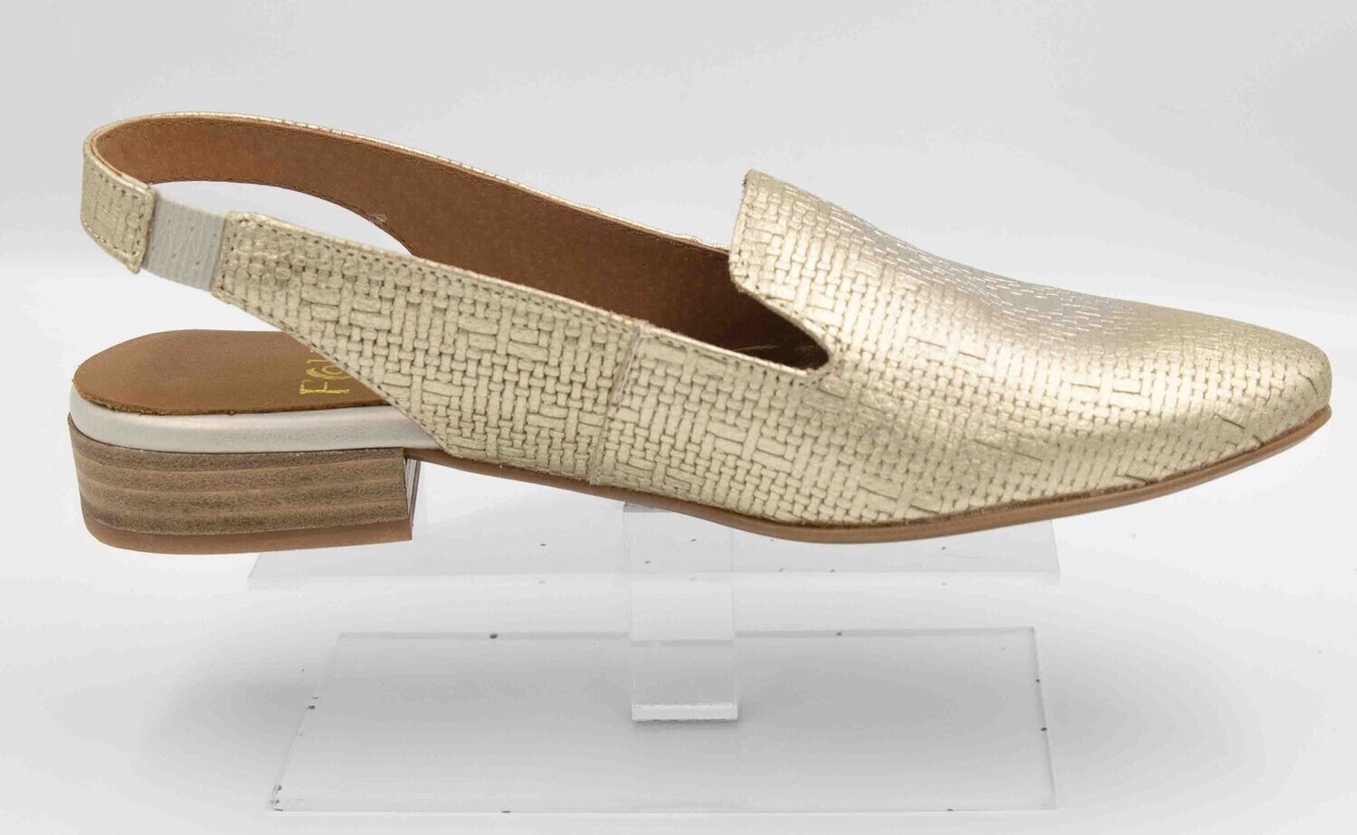 FOLIES : mocassins ouverts dorés_