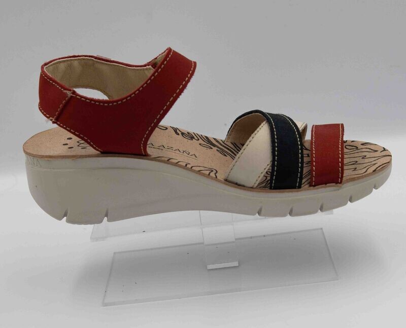 LAURA AZANA : nu-pieds combi rouge_ LAURA AZANA : nu-pieds combi rouge_