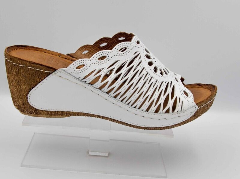 KARYOKA : mules blanc_