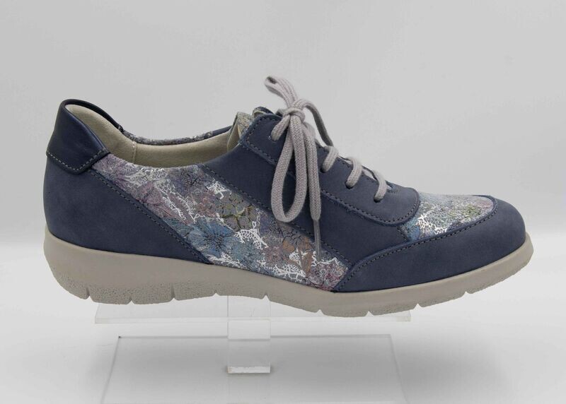SUAVE  : baskets cobalt_