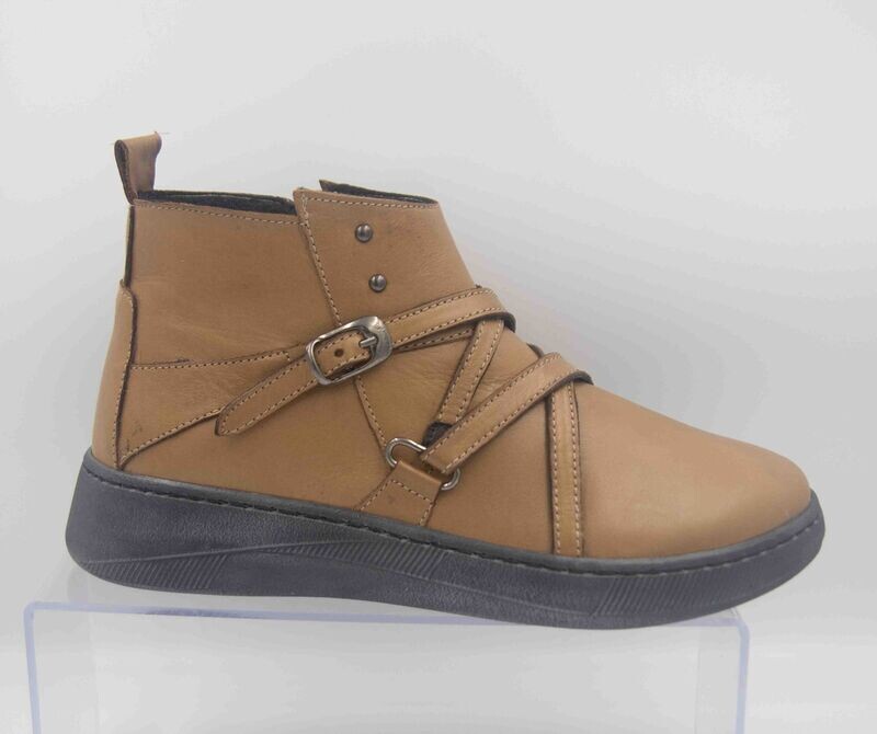 KARYOKA : boots camel