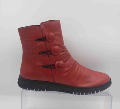 KARYOKA : boots haute rouge