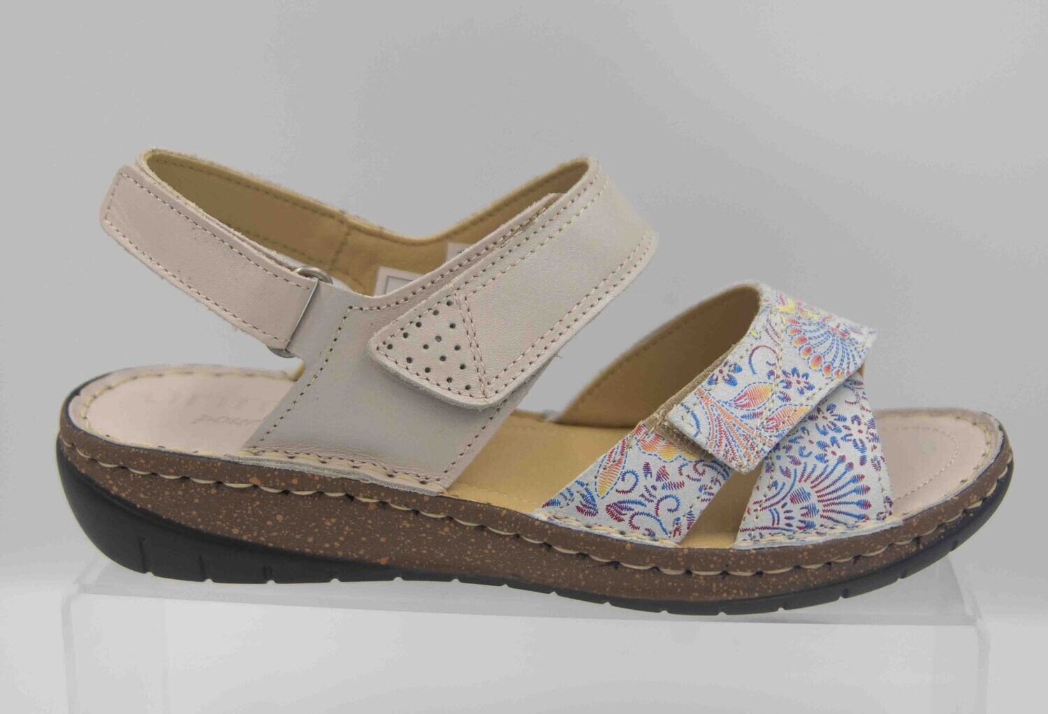 ARIMA : nu pieds beige_
