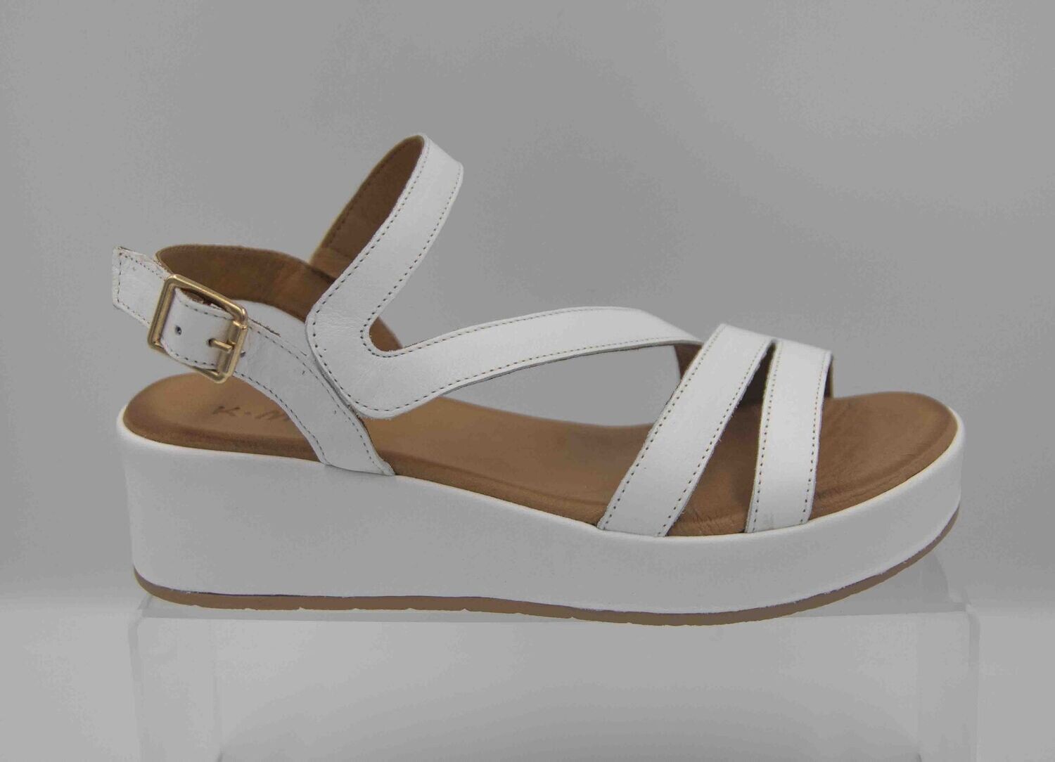 K MARY : nu pieds blanc galago_
