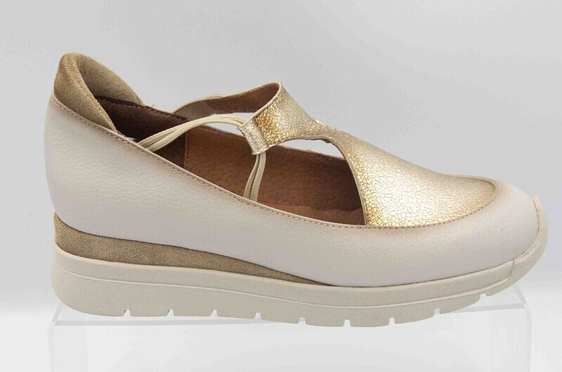 FOLIES : trotteur beige platine_