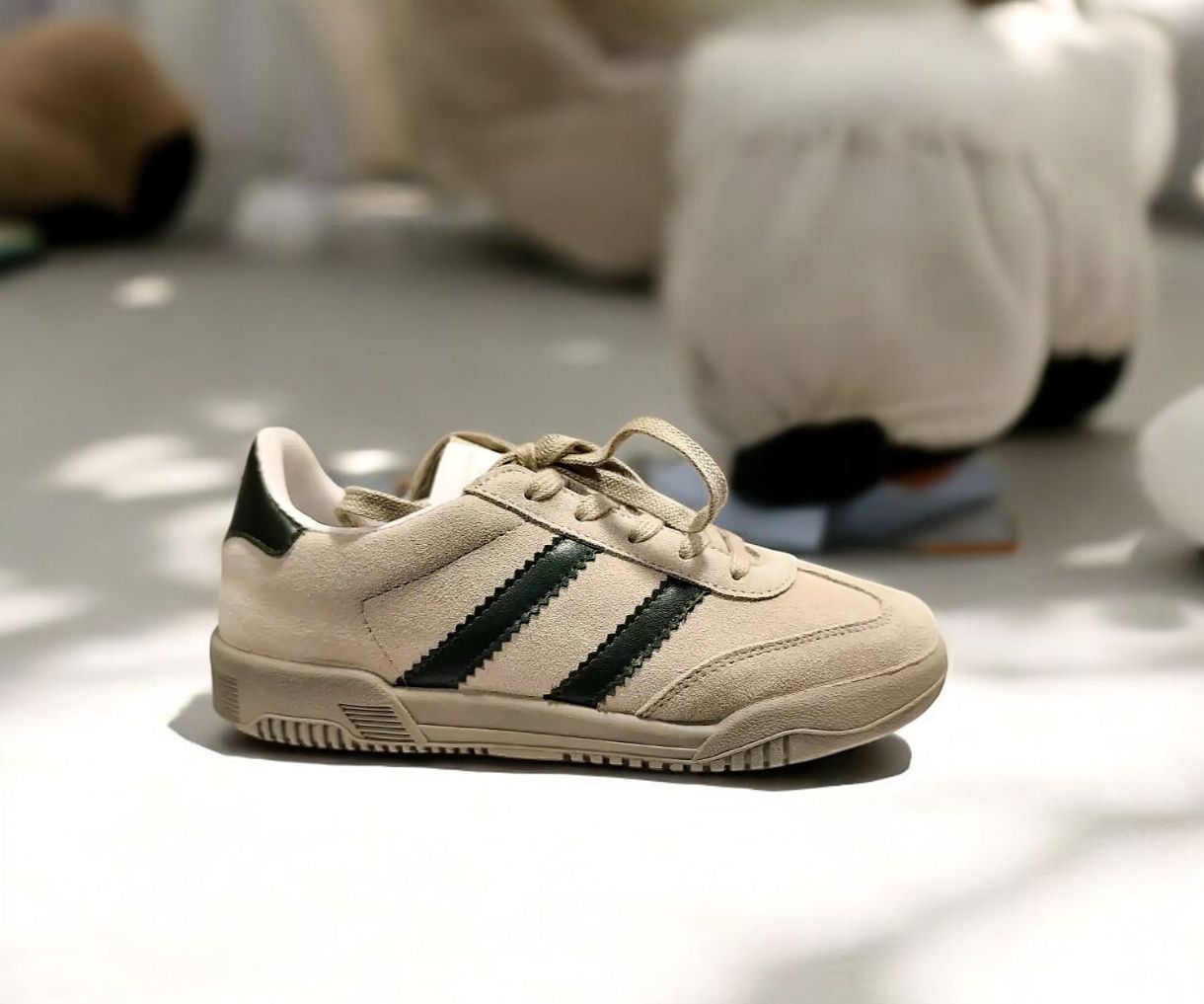 PLUMAFLEX : baskets beige