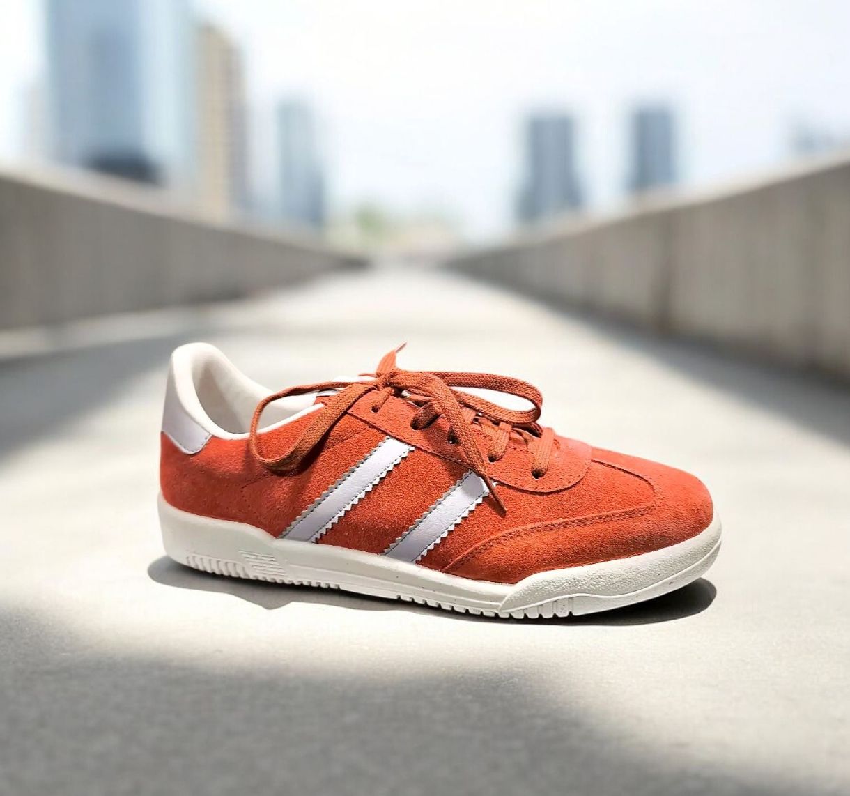 PLUMAFLEX : baskets rouge orange