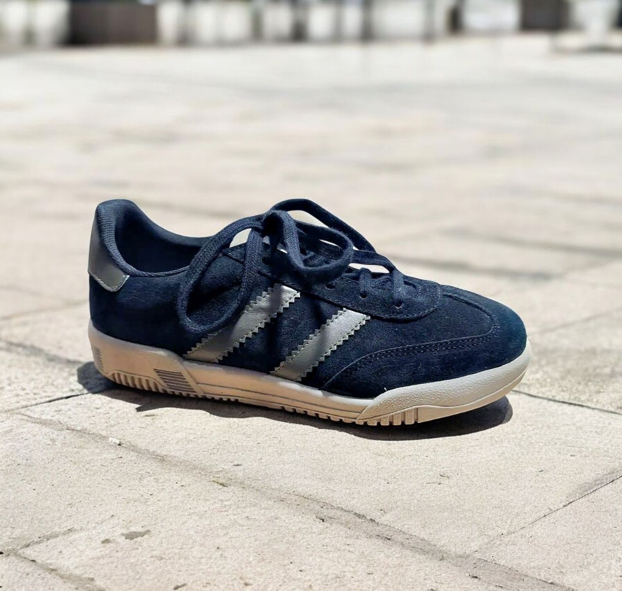 PLUMAFLEX : baskets noires