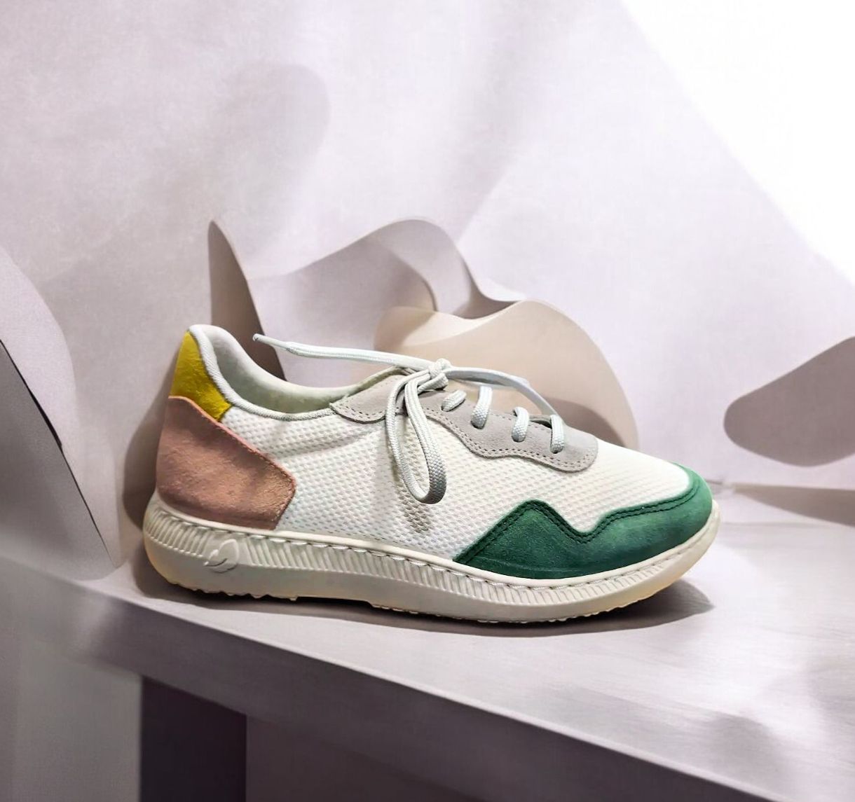 PLUMAFLEX : baskets blanc vert