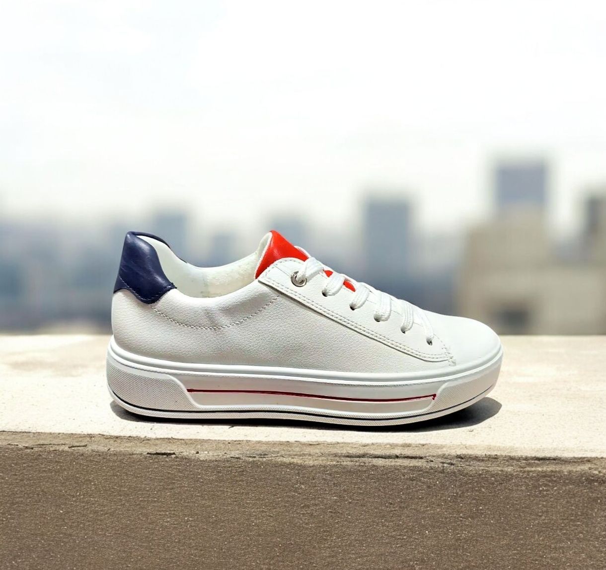 ARA : Baskets Blanc- Rouge