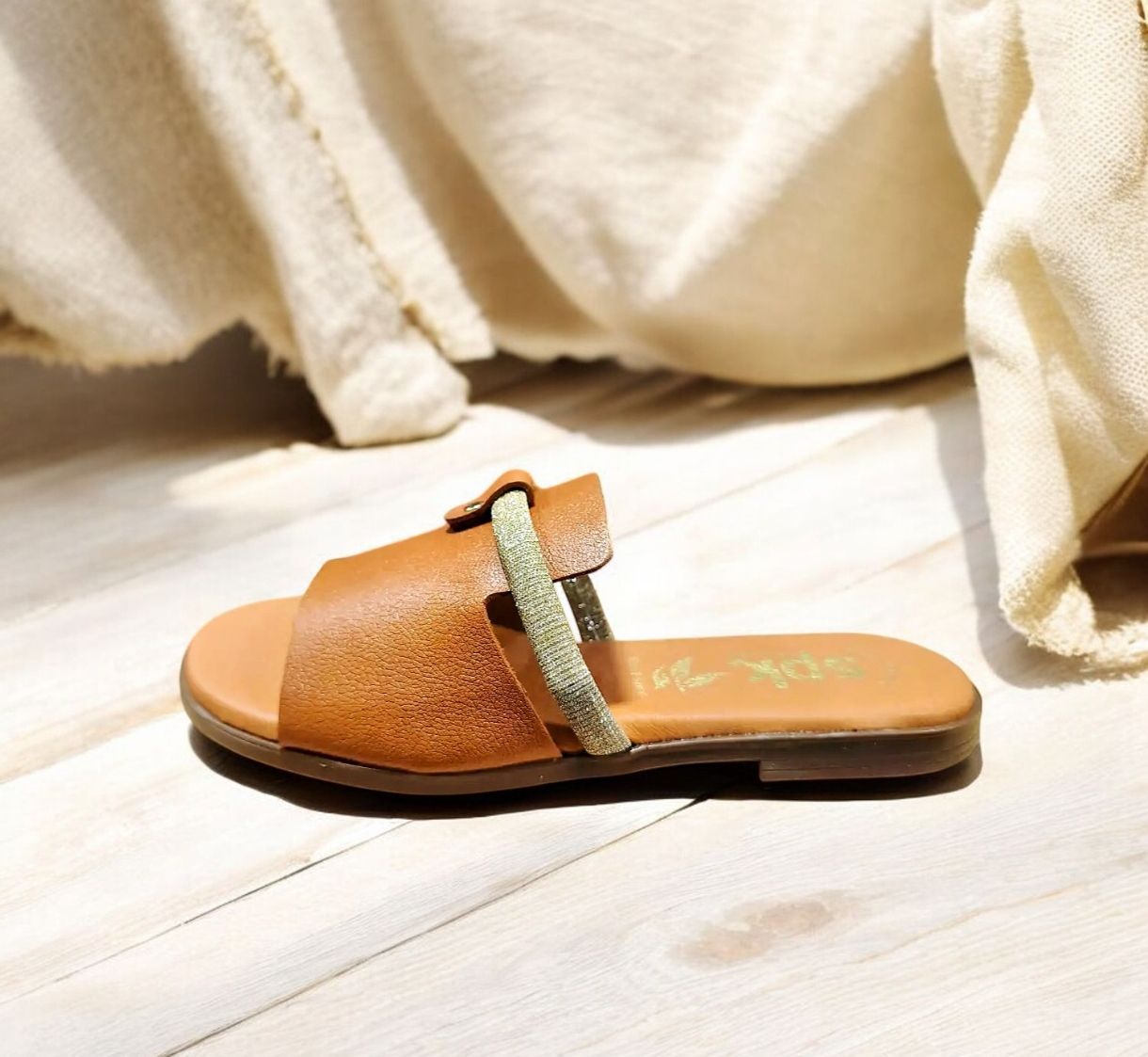 SPYKE : mules cuero  platine