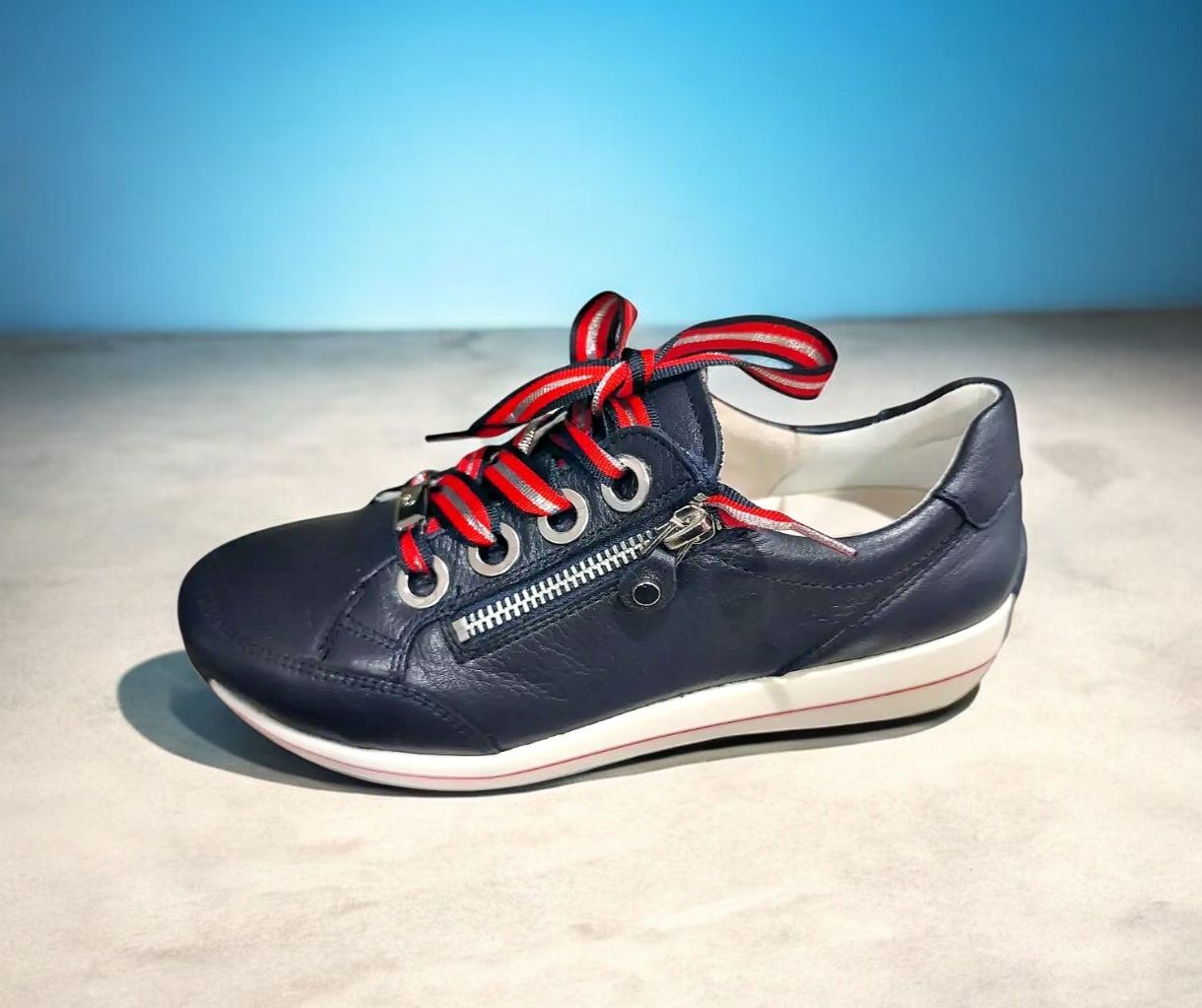 ARA : Baskets marine
