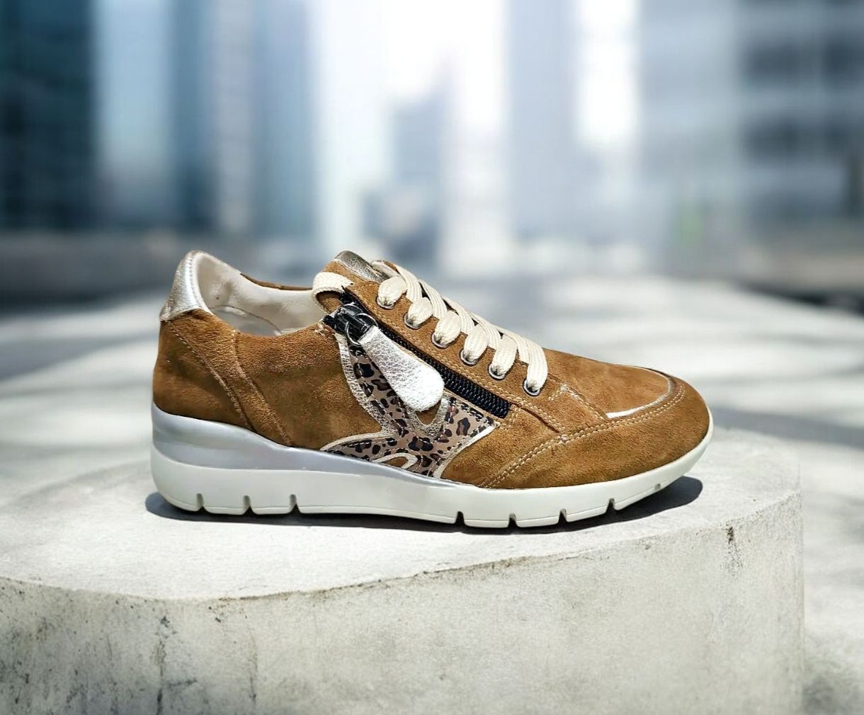 K MARY : baskets zip beige