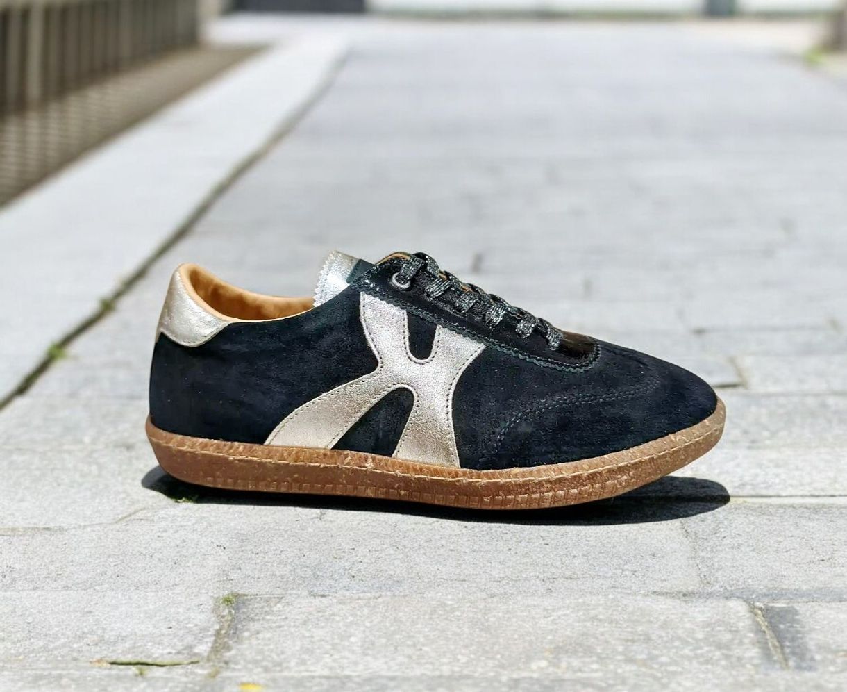 K MARY : baskets noires