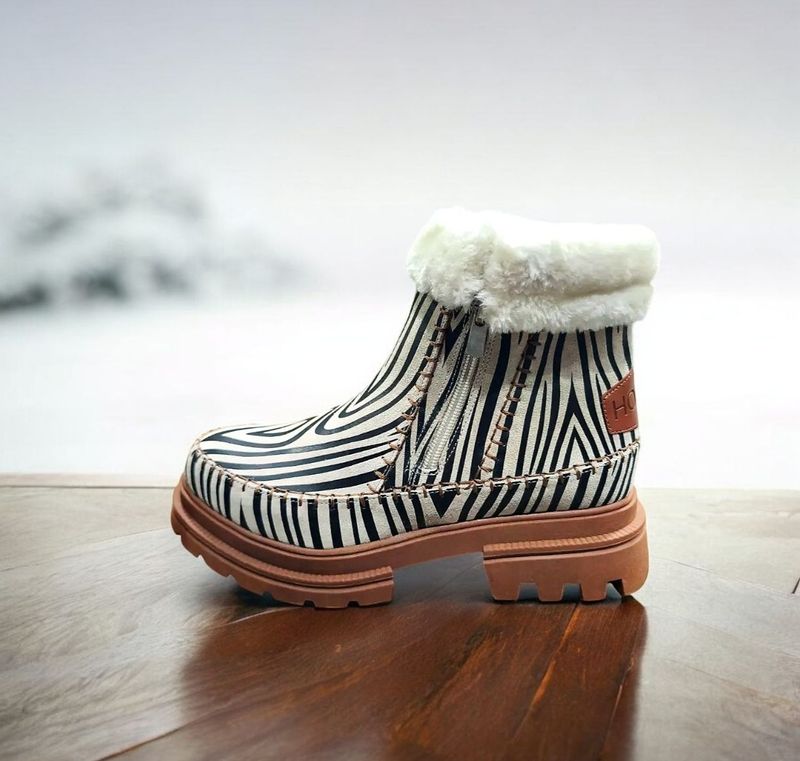 HOOPER : boots fourrées zebre