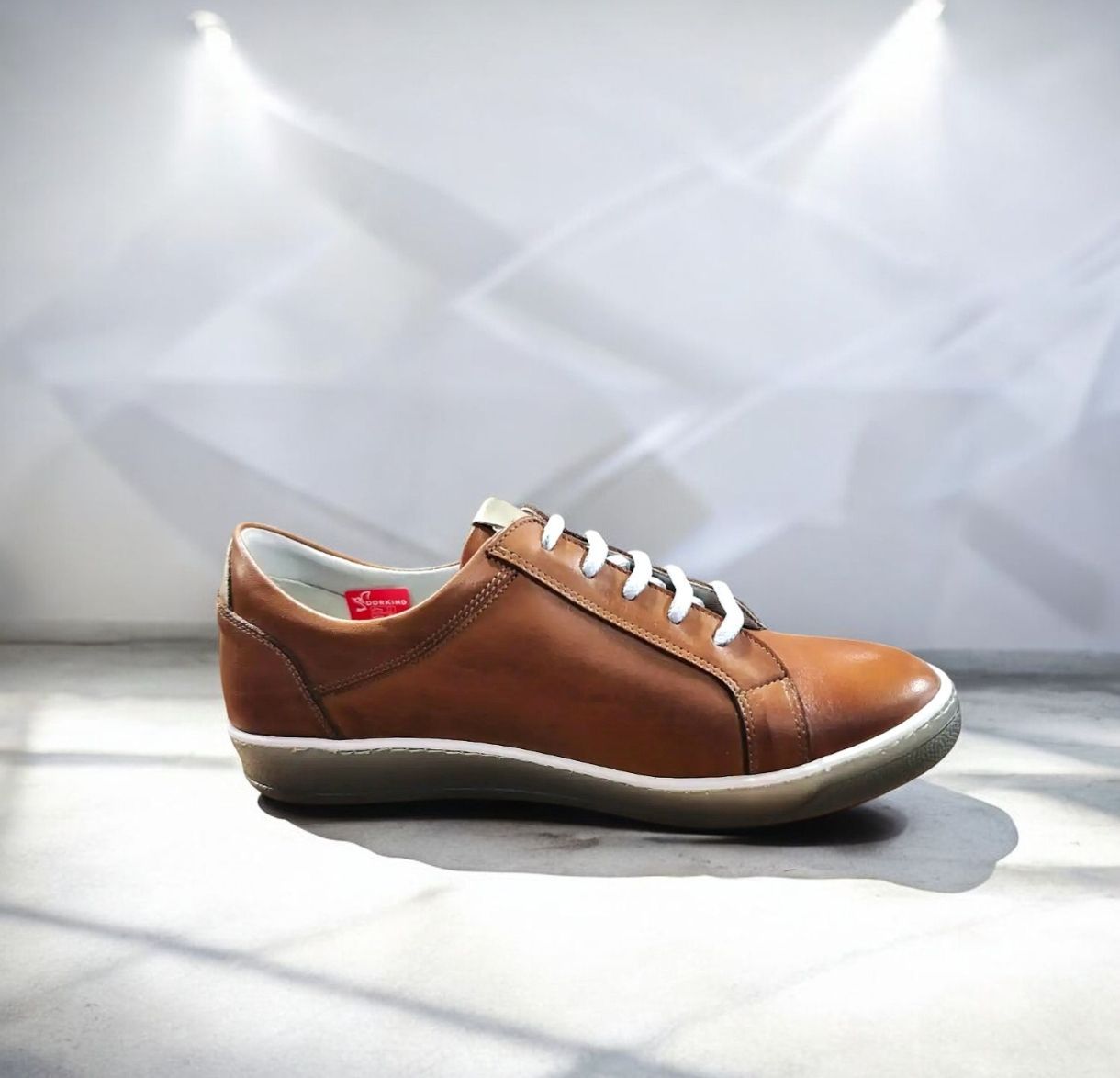 DORKING : baskets cognac platine