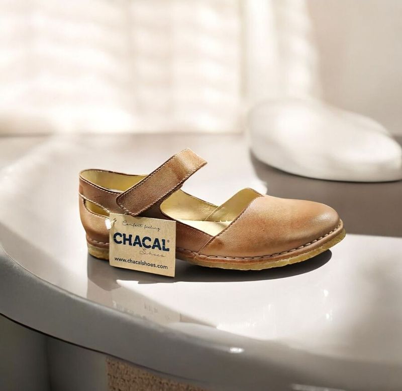 CHACAL  : ballerines taupe