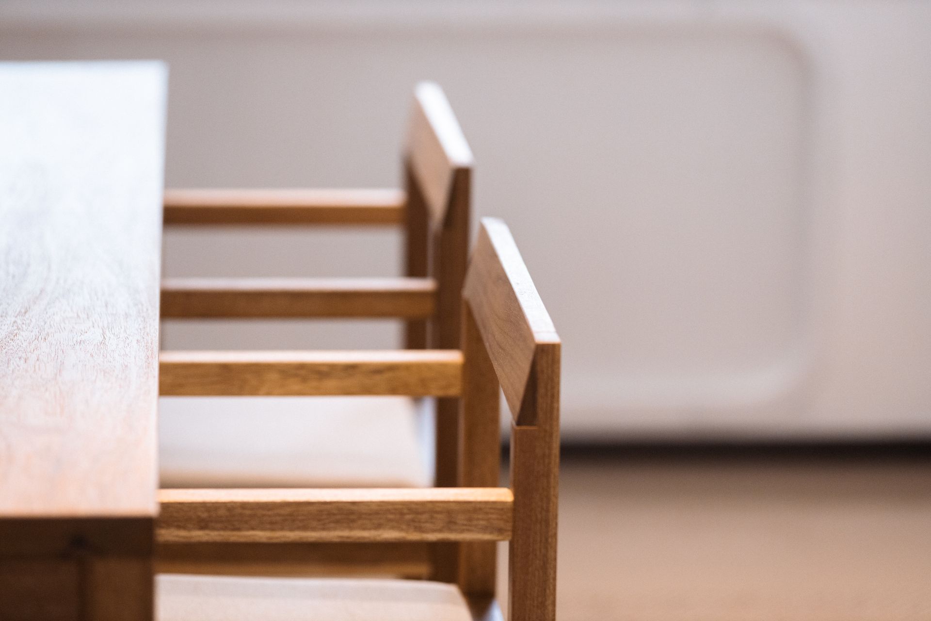 Cadeira Bloco com Braços