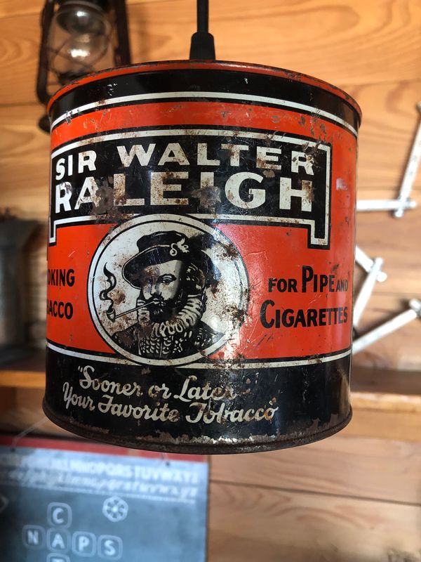 Sir Walter Raleigh Tobacco Pendant Light