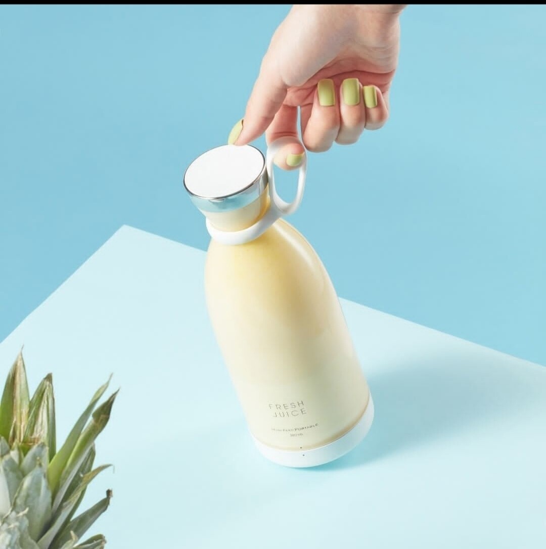 fresh juice blander White 
