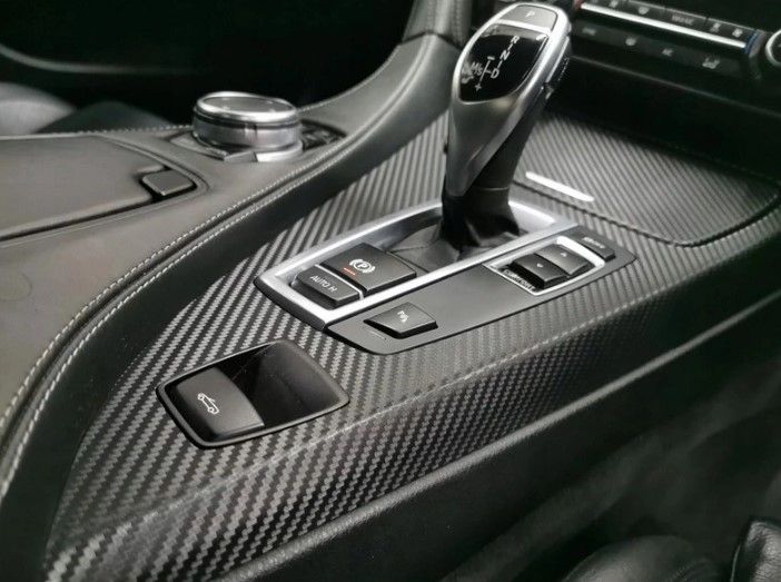 Automobilio apklijavimo plėvelė - Carbon 3D