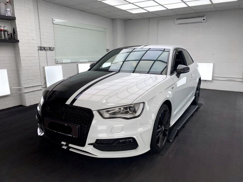 Automobilio apklijavimo plėvelė - blizgi Basic balta