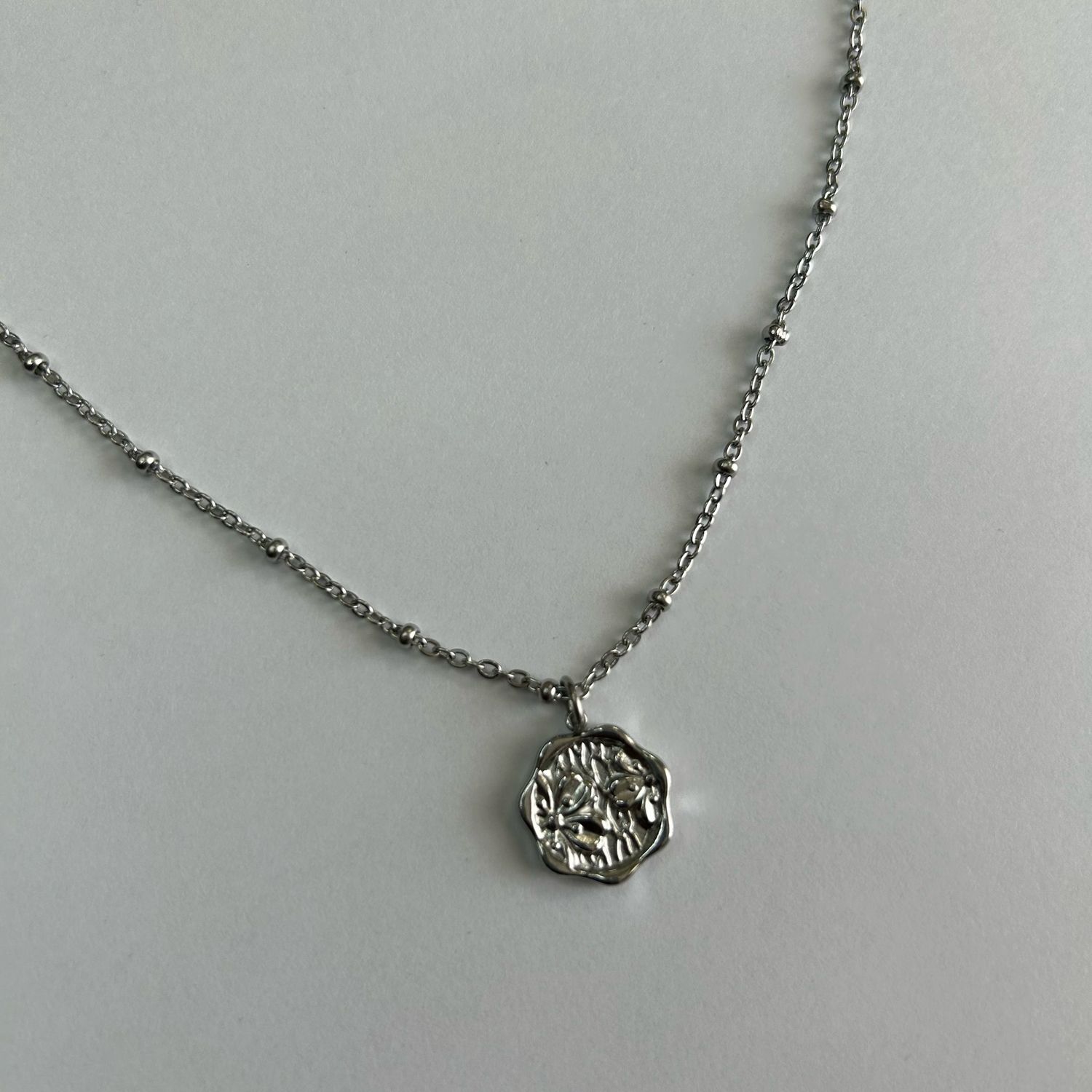 Flower Pendant Necklace