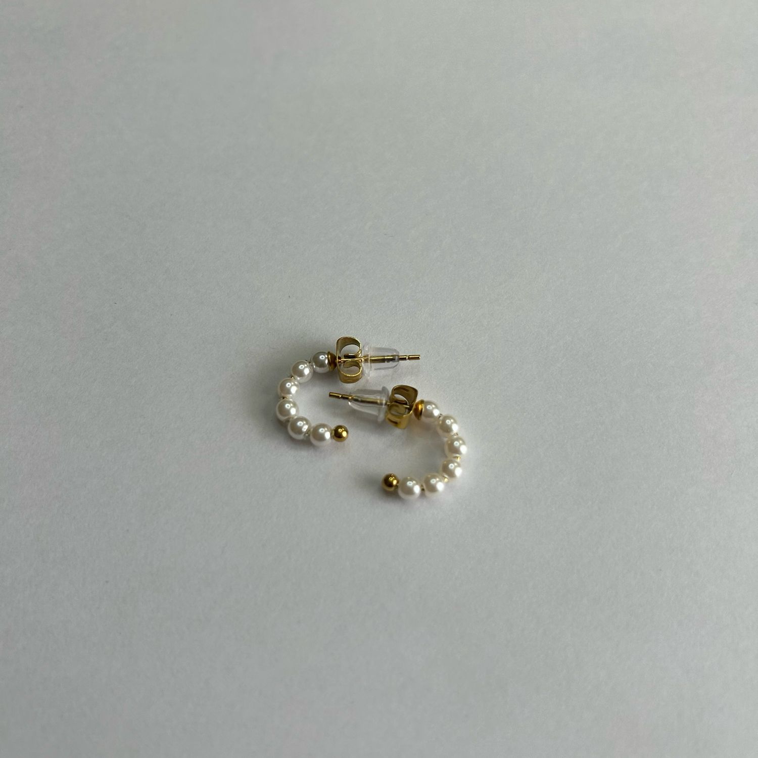 Gold Pearl Earrings