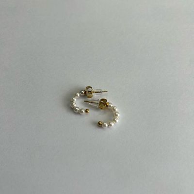 Gold Pearl Earrings