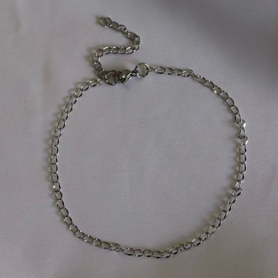Simplicity Anklet