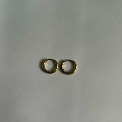 Simple Huggie Hoops Small