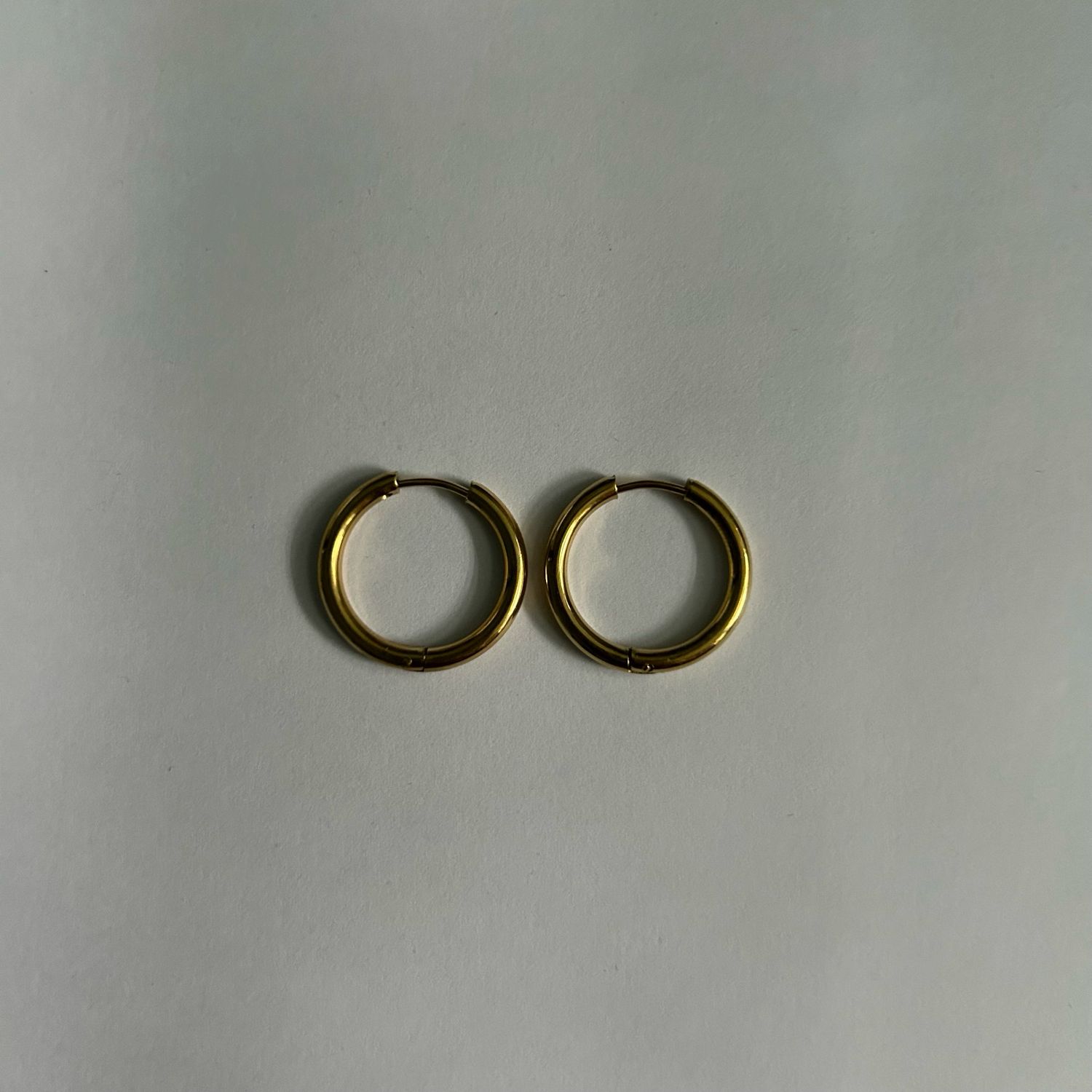 Simple Huggie Hoops Medium