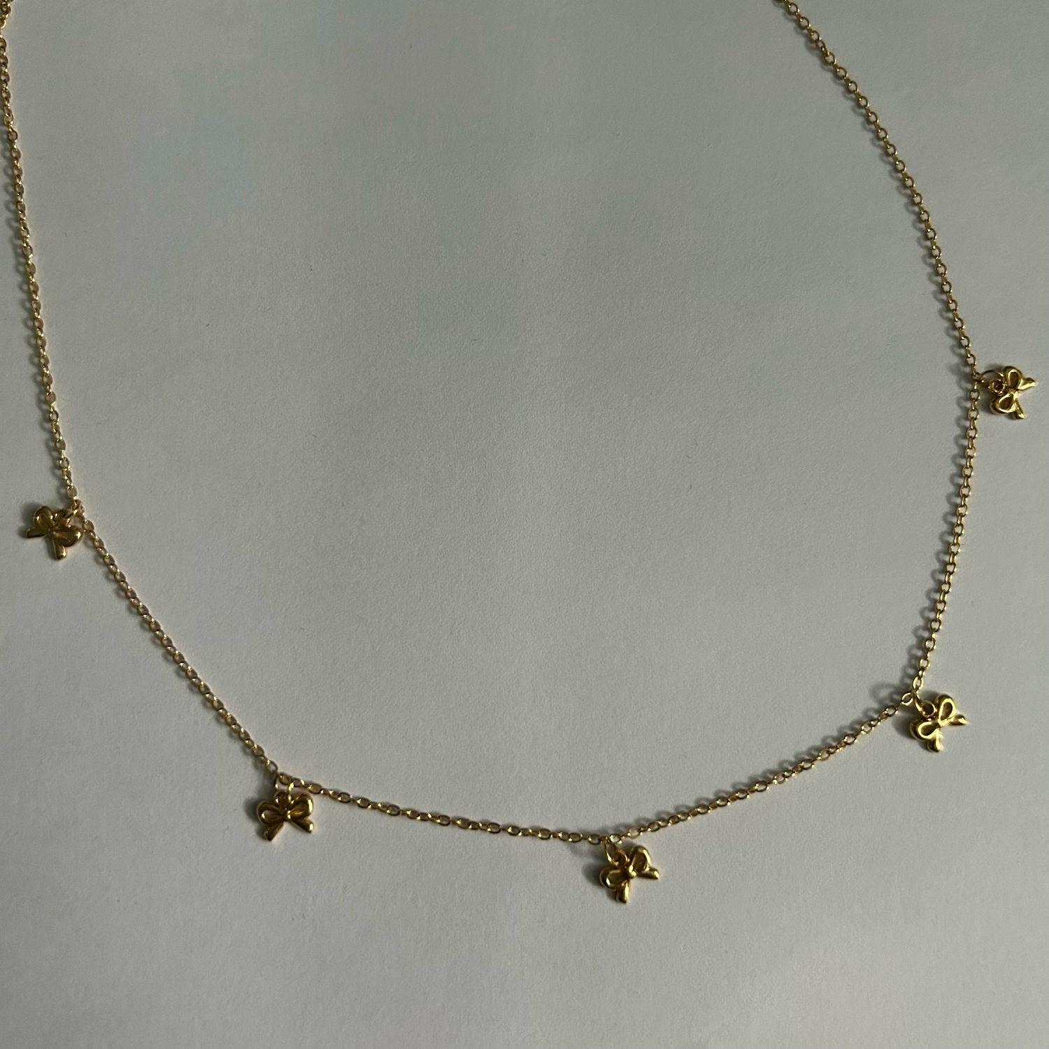 5 Bow Necklace