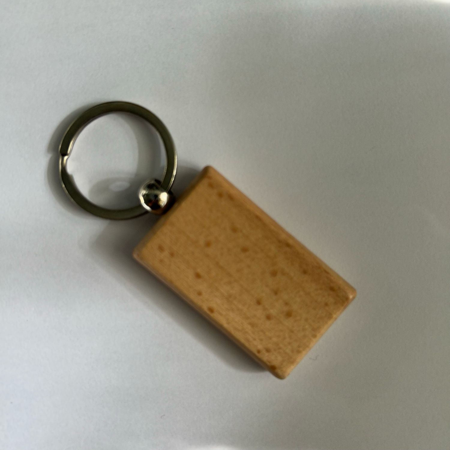 Wooden Rectangular Keyring – Engravable